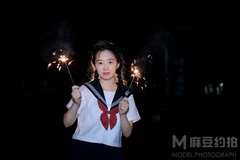 夜景模特