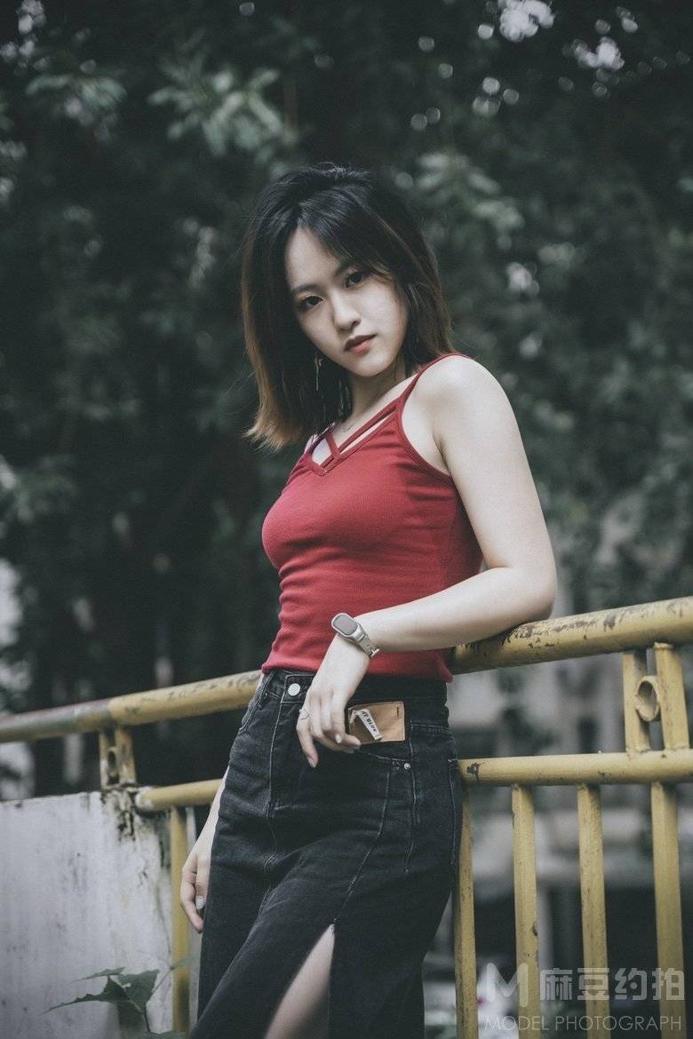 胶片模特