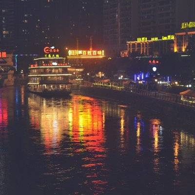 夜景模特