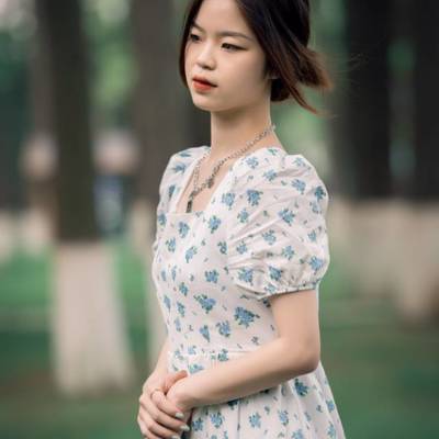 校园模特
