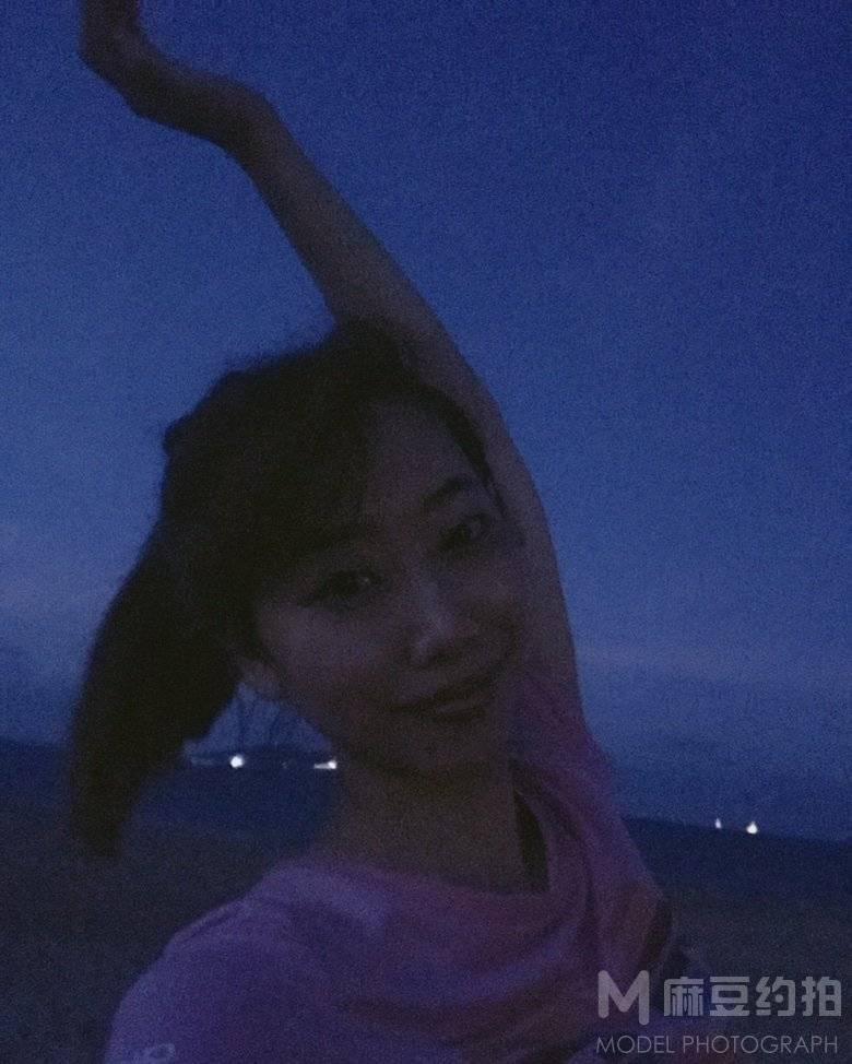 纪实模特