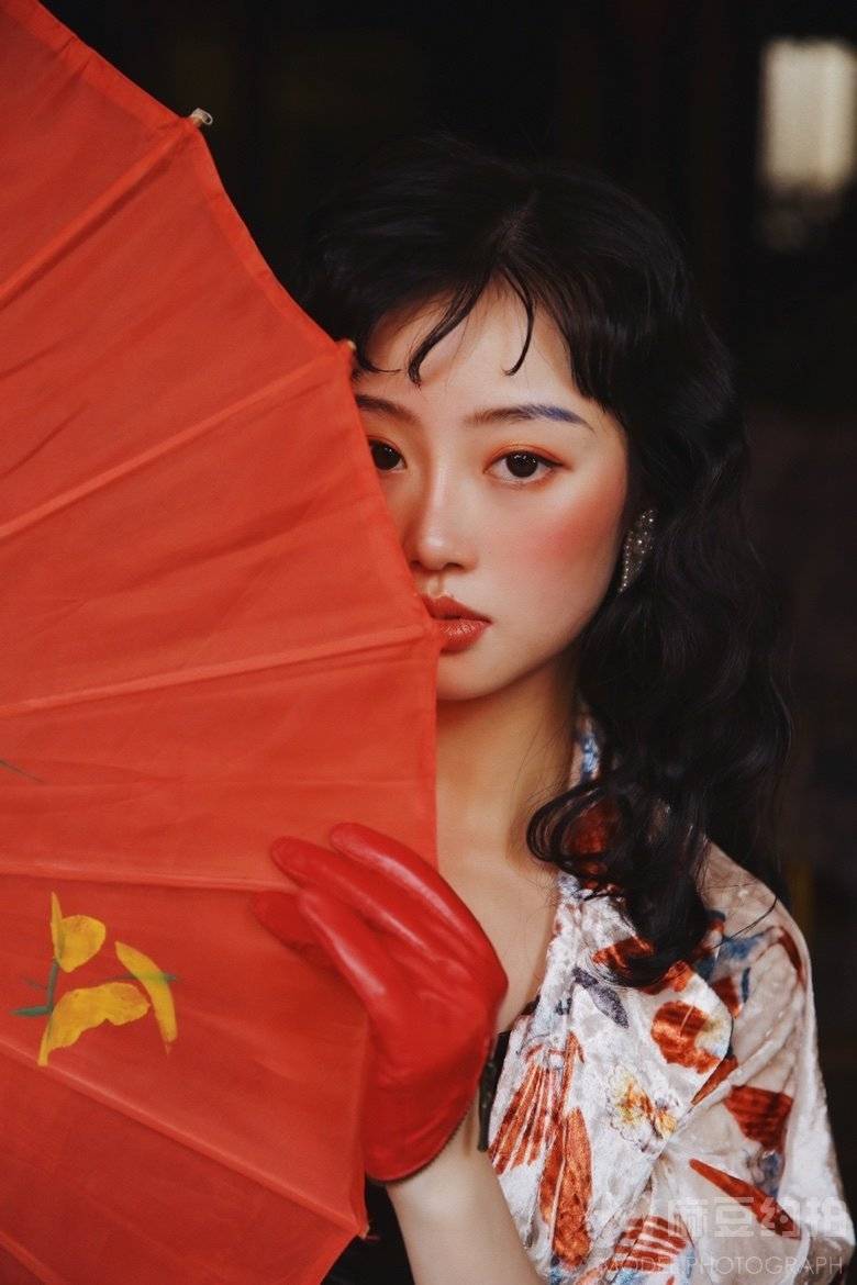 妆容模特