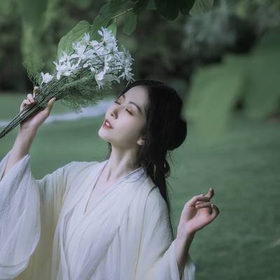 汉服模特