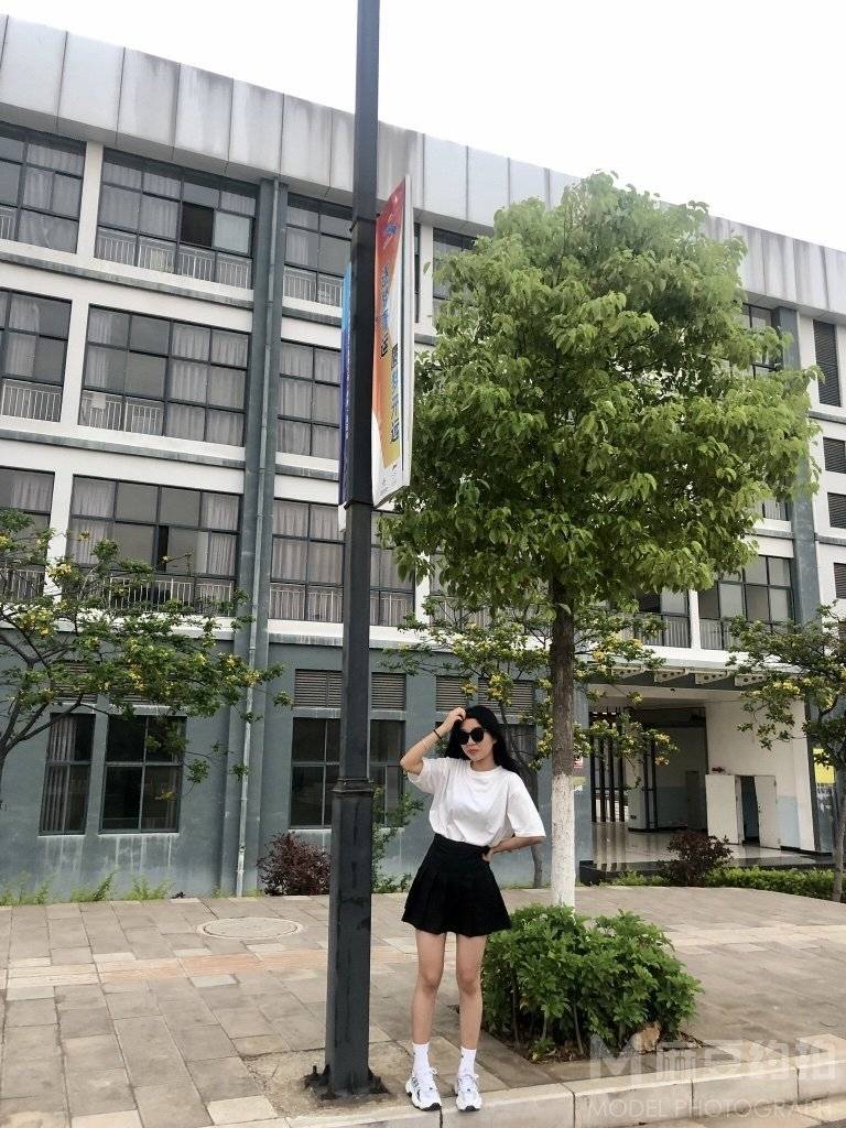 清新模特