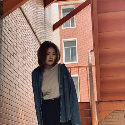 黑白模特