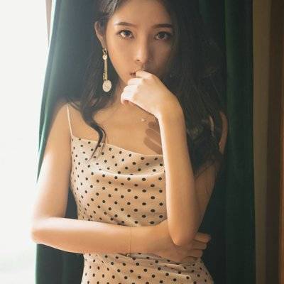 宝丽来模特
