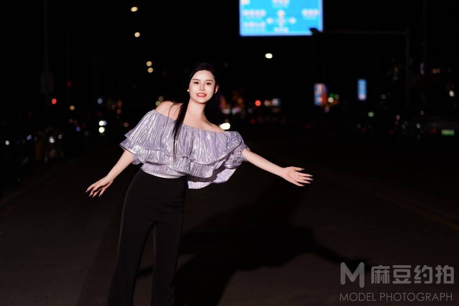 夜景模特