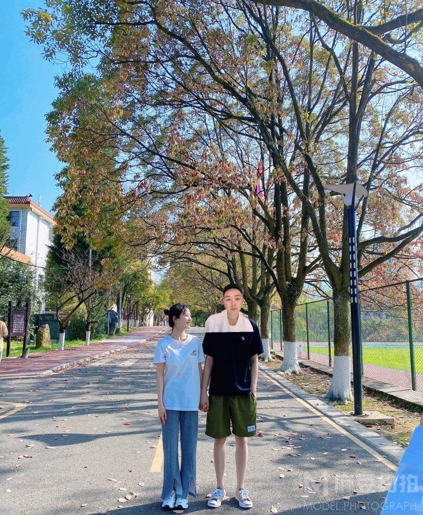 情侣模特