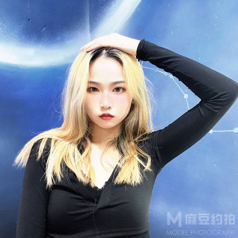 暗黑模特