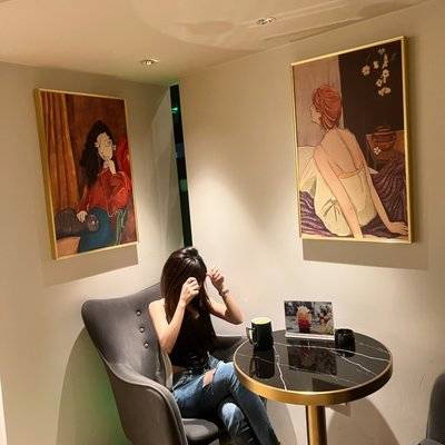情绪模特