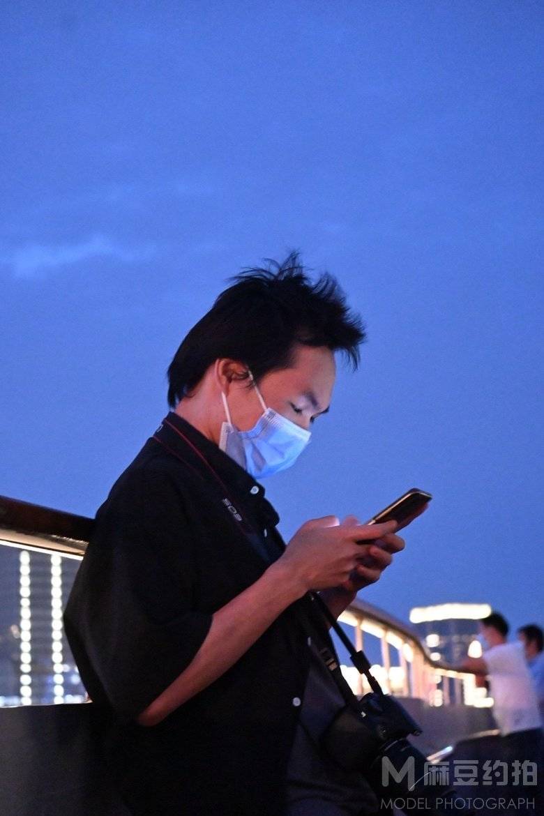 夜景模特