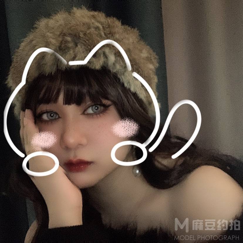 妆容模特