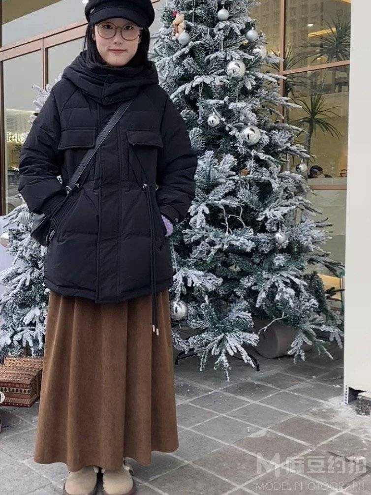 宝丽来模特