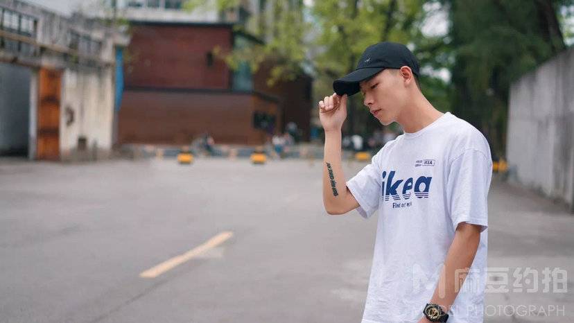 黑白模特