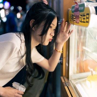 清新模特