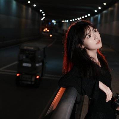 夜景模特