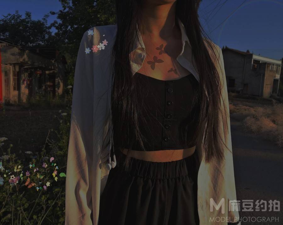 黑白模特