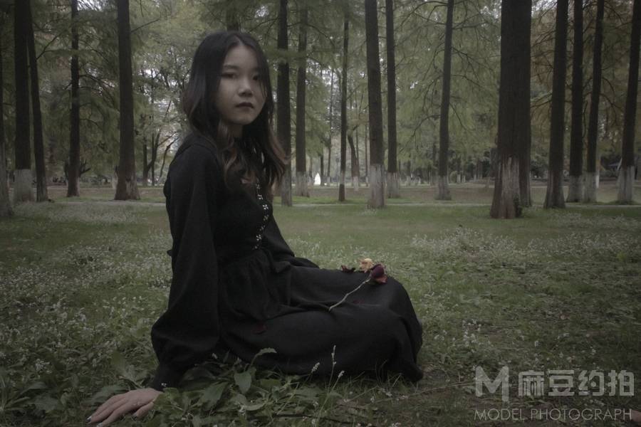暗黑模特