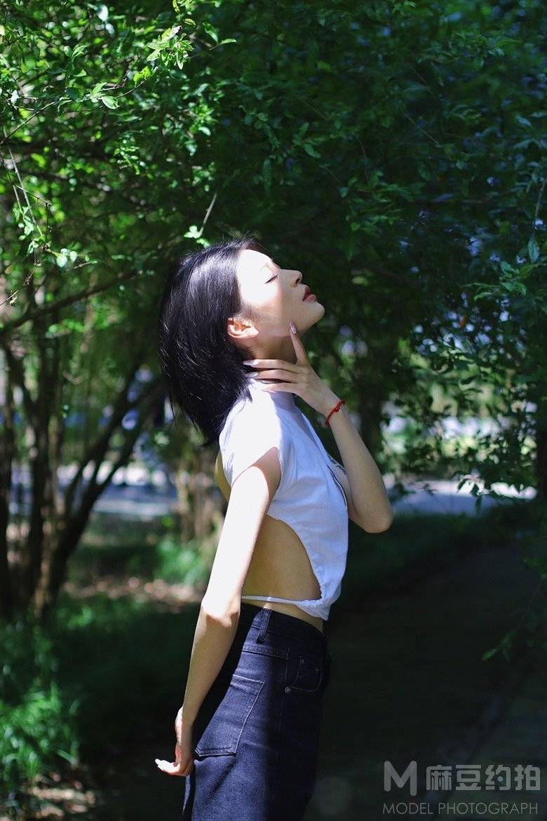 清新模特