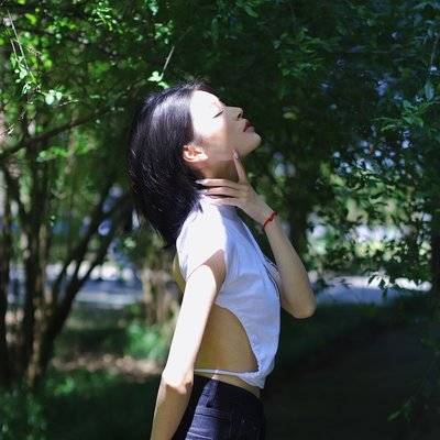 清新模特
