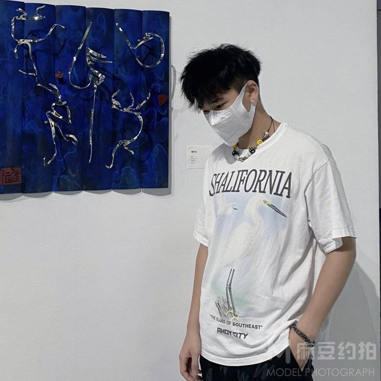黑白模特