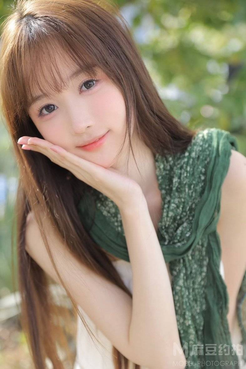 纪实模特