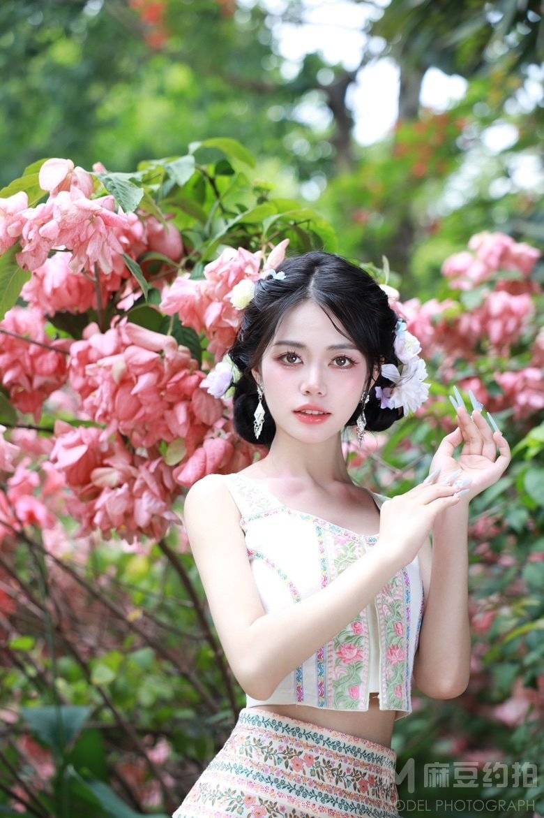 清新模特