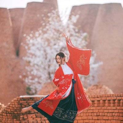 汉服模特