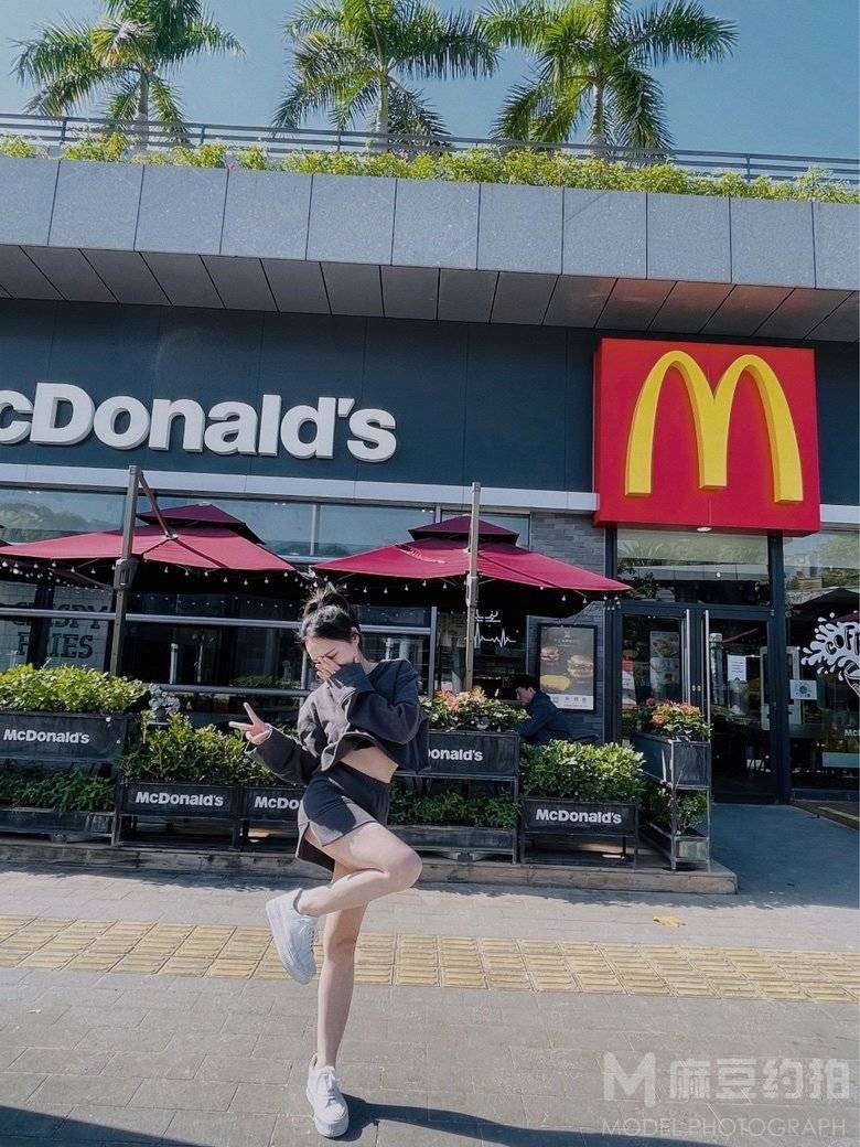 清新模特