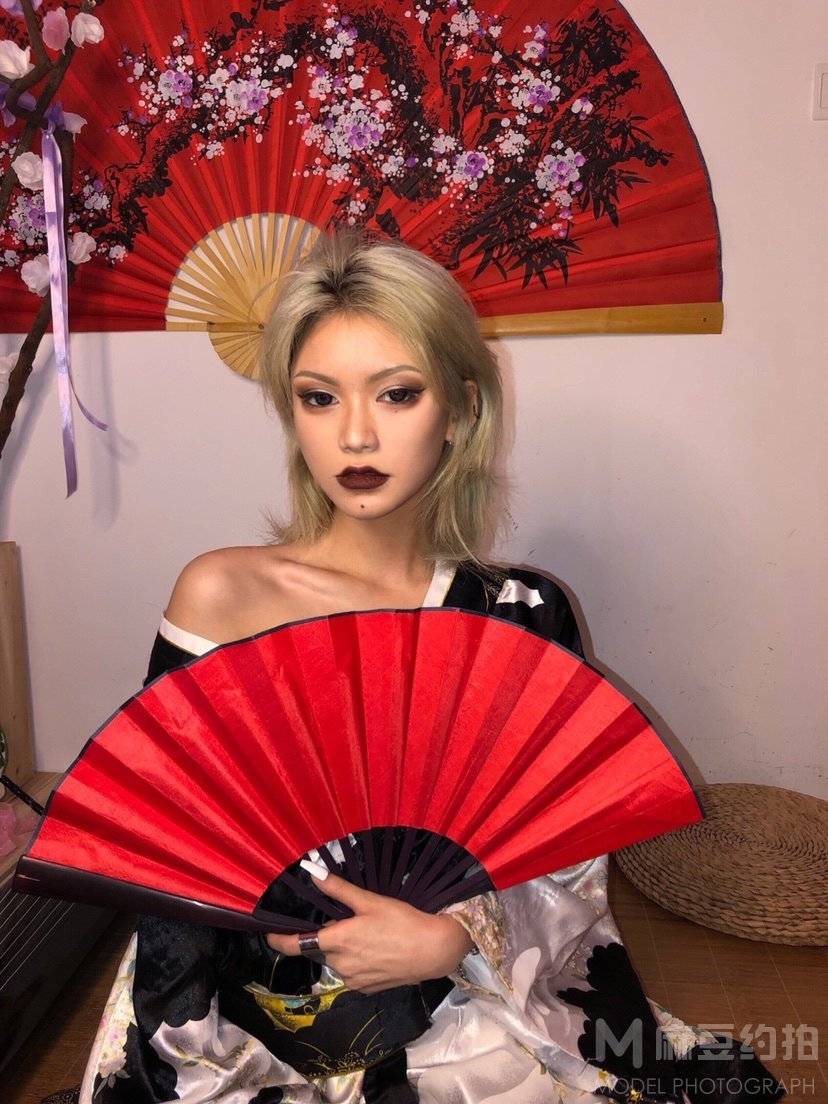 商务模特