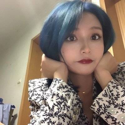 黑白模特