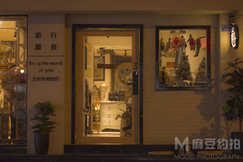 夜景模特