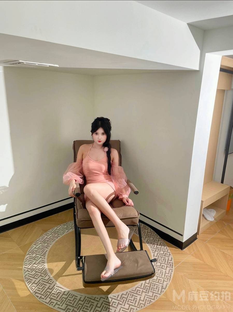 宝丽来模特