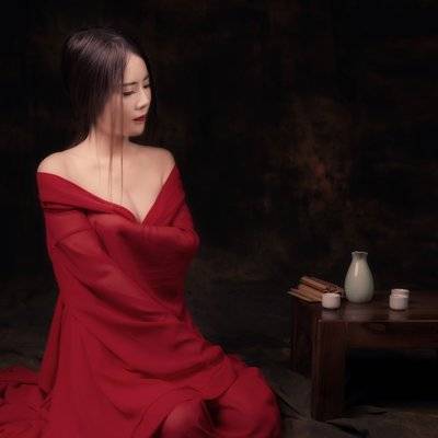 黑白模特