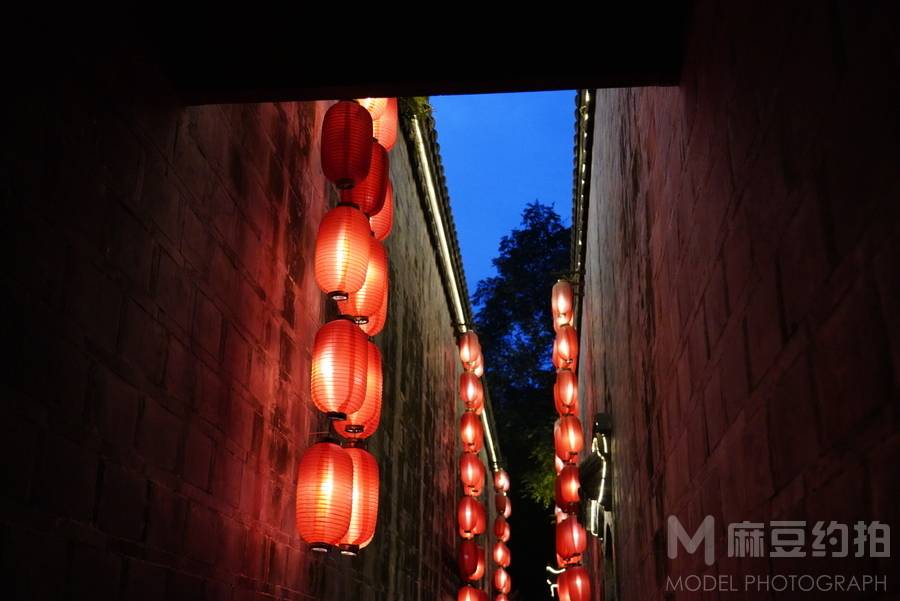 夜景模特