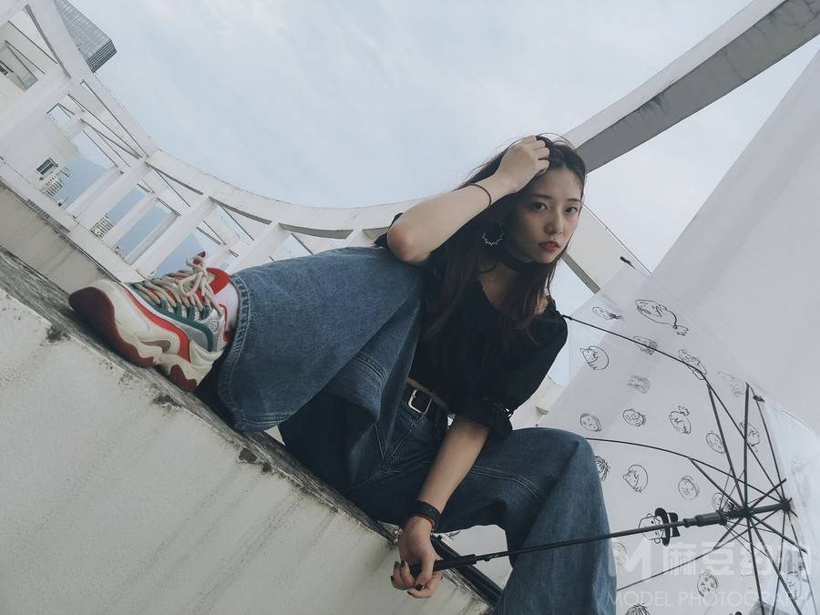 暗黑模特
