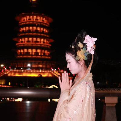 汉服模特