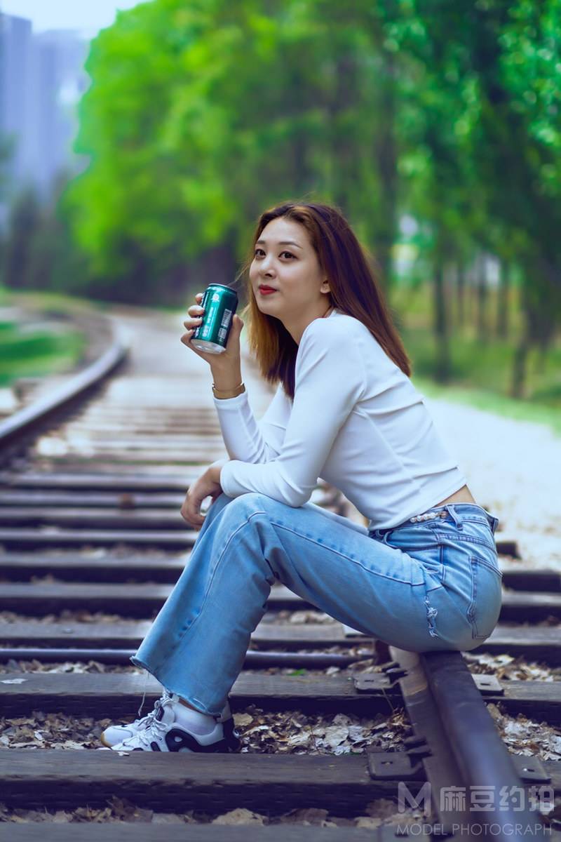 清新模特