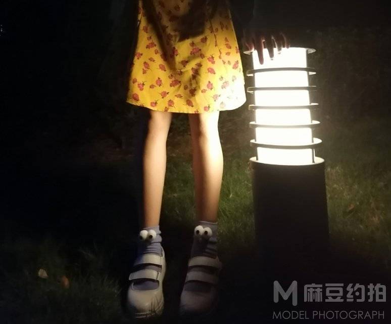 夜景模特