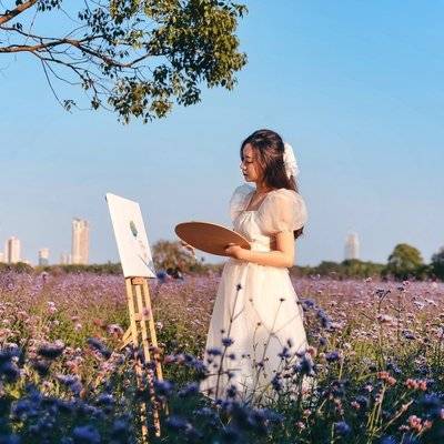 宝丽来模特