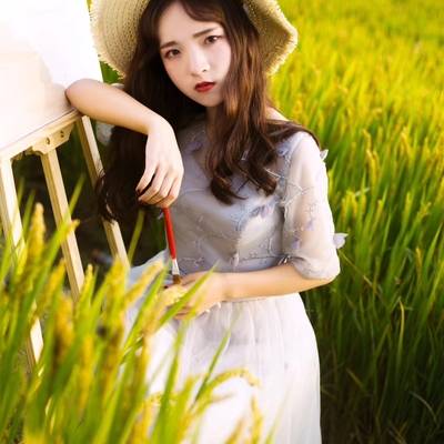 校园模特