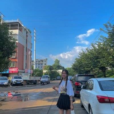 清新模特