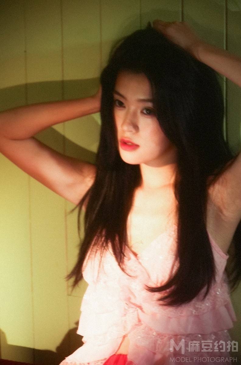 胶片模特