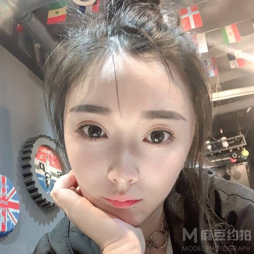 时尚模特
