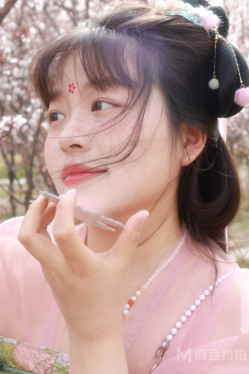 妆容模特