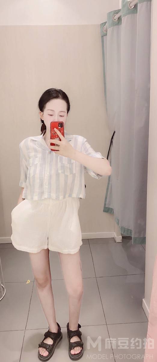 校园模特