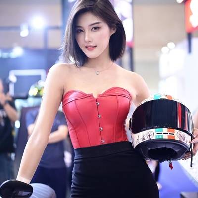 纪实模特