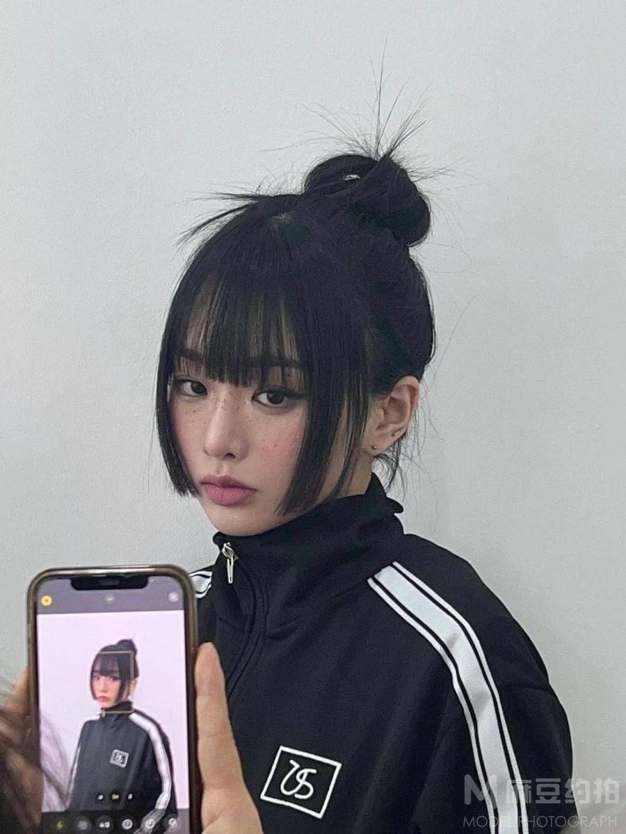 妆容模特