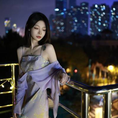 夜景模特