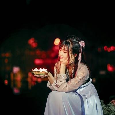 汉服模特
